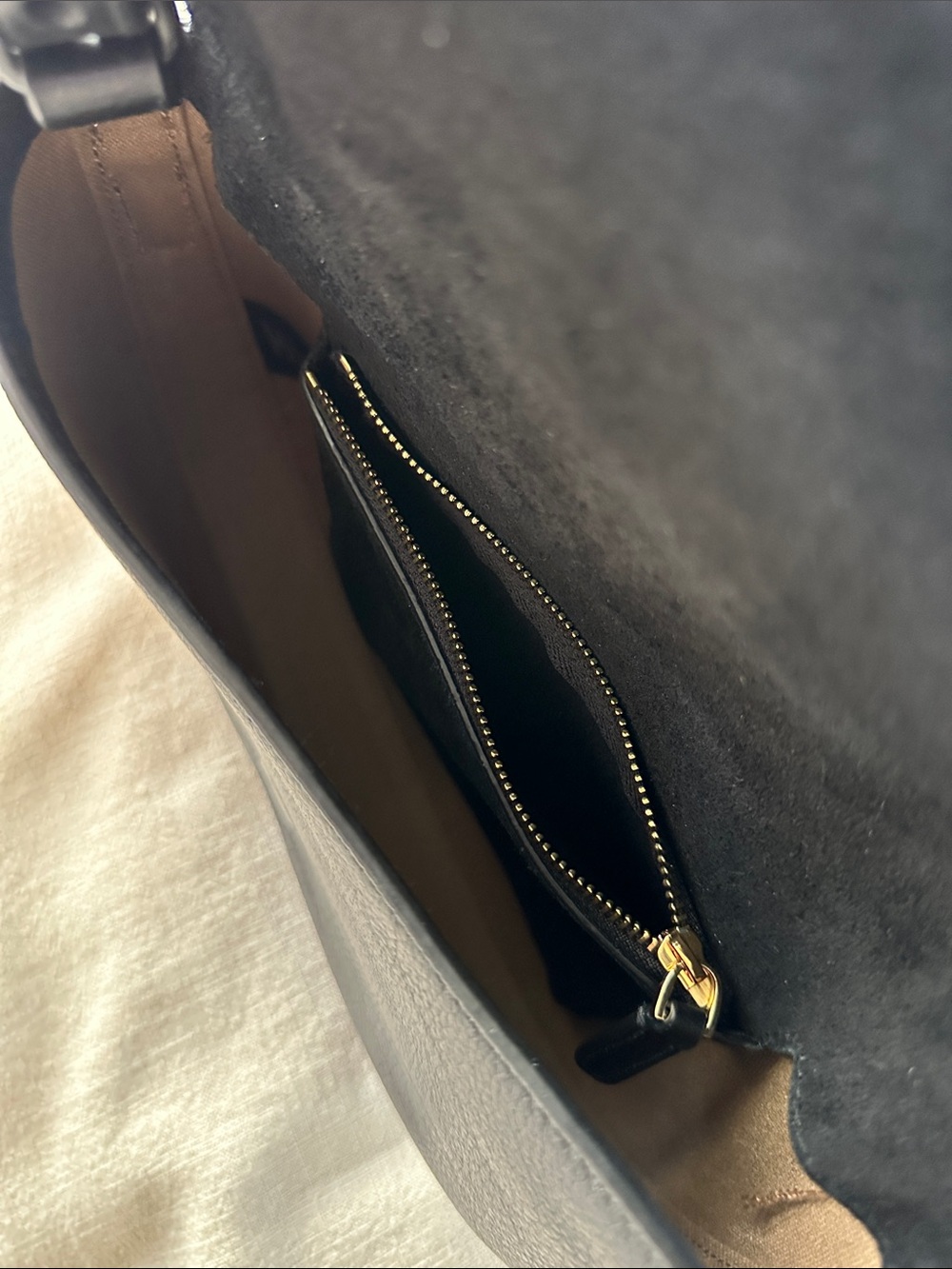 Black Madewell Dakota Leather Shoulder Saddle Bag - Picture 3 of 5